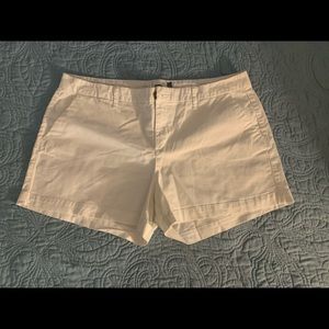Old navy white shorts